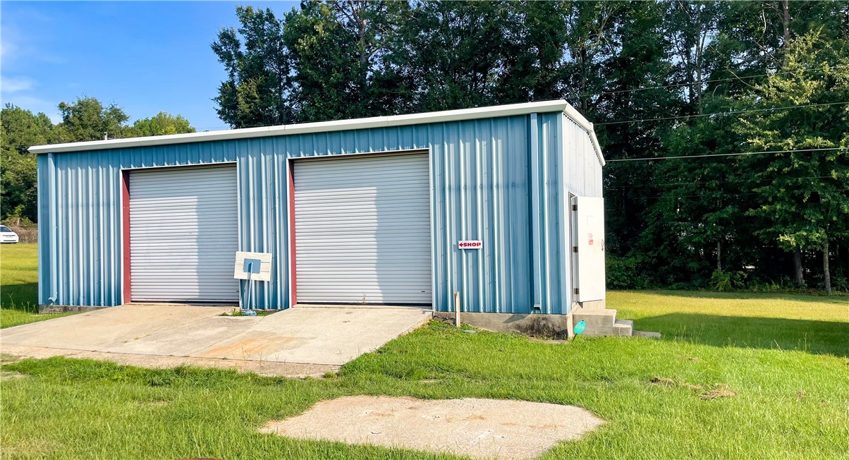 404 LEE ROAD 118
