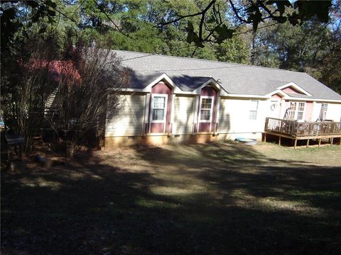3211 LEE ROAD 375 Valley AL 36854