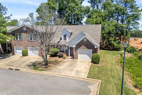Photo of 2428 E UNIVERSITY Drive #902, Auburn, AL 36830 (MLS # 180462)