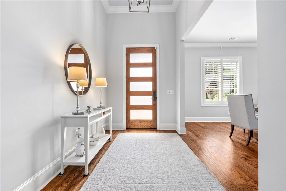 1009 FAIRVIEW Lane