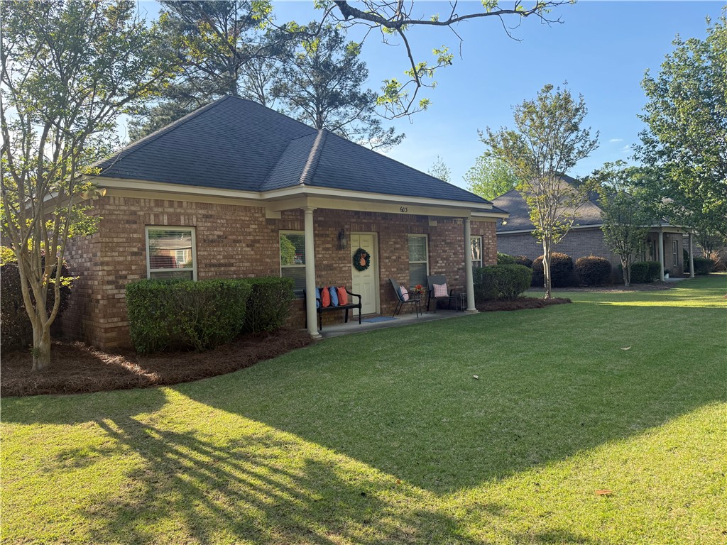 603 N DONAHUE Drive