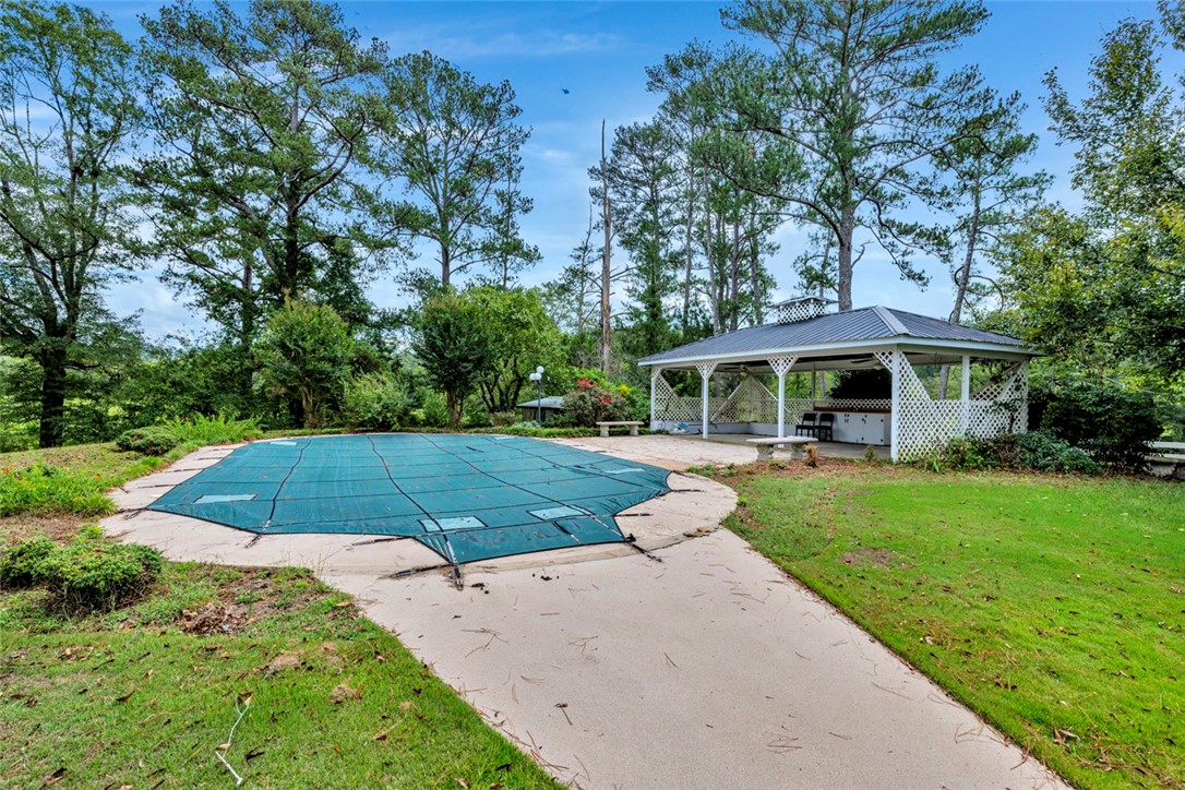 44 NUNNALLY LAKE Road