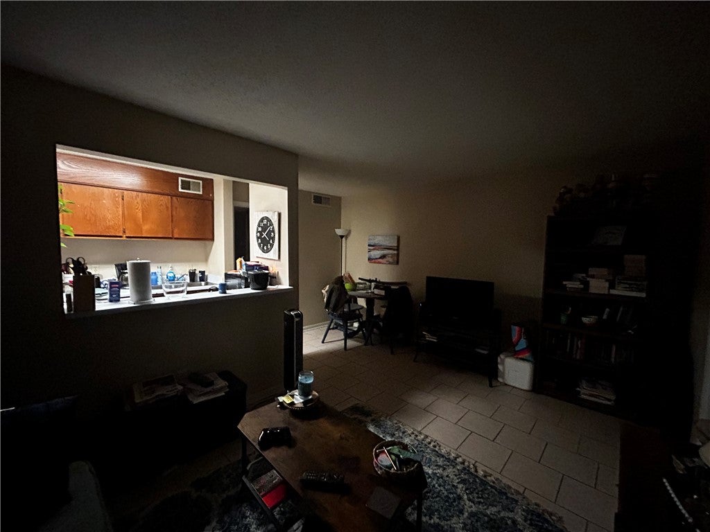 Photo of 168 E UNIVERSITY Drive #L104, Auburn, AL 36832 (MLS # 181637)