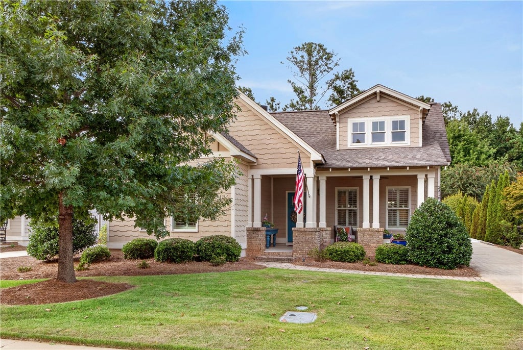 Photo of 3318 DOUBLE EAGLE Lane, Opelika, AL 36801 (MLS # 182105)