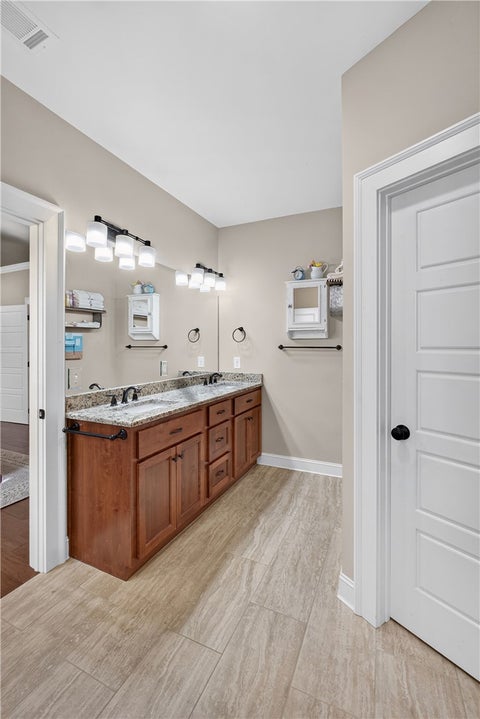 Tiny photo for 3318 DOUBLE EAGLE Lane, Opelika, AL 36801 (MLS # 182105)