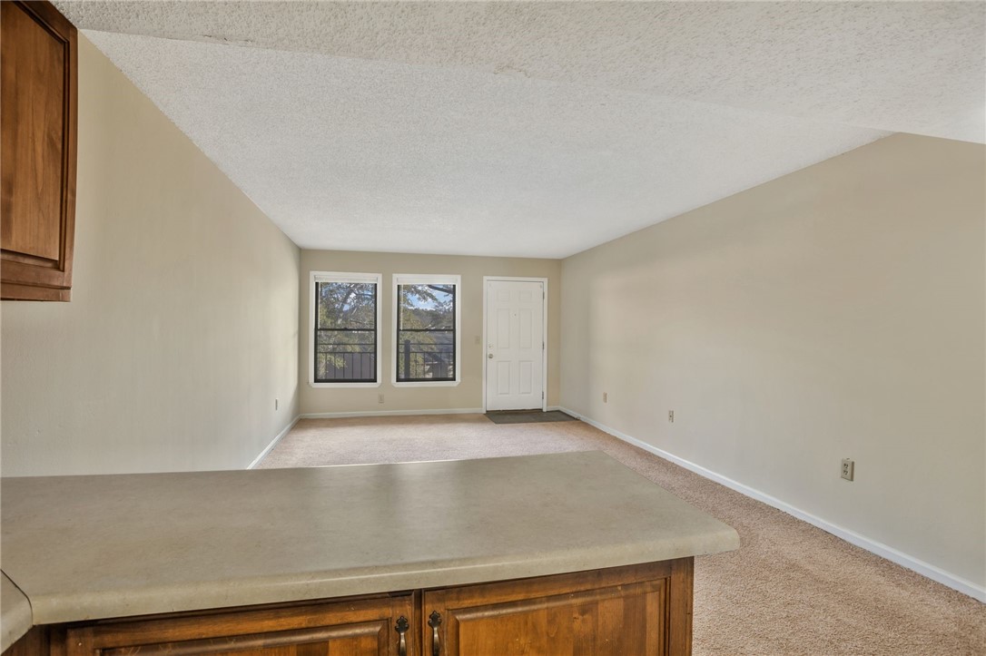 429 HARPER Avenue 16