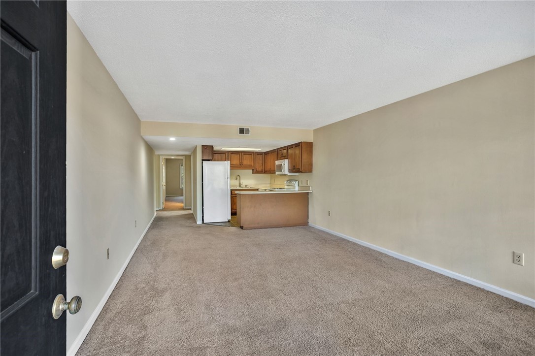 429 HARPER Avenue 16