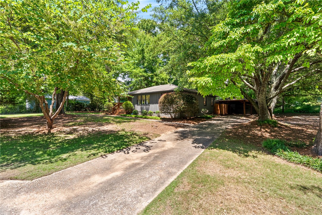 1471 SAUGAHATCHEE Road