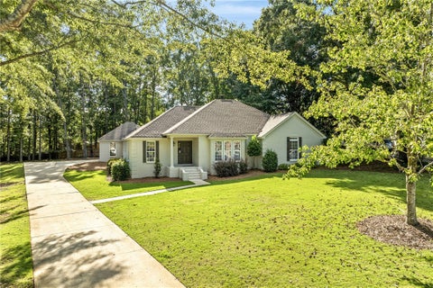 Photo of 1788 CALLAWAY Court, Auburn, AL 36830 (MLS # 182030)