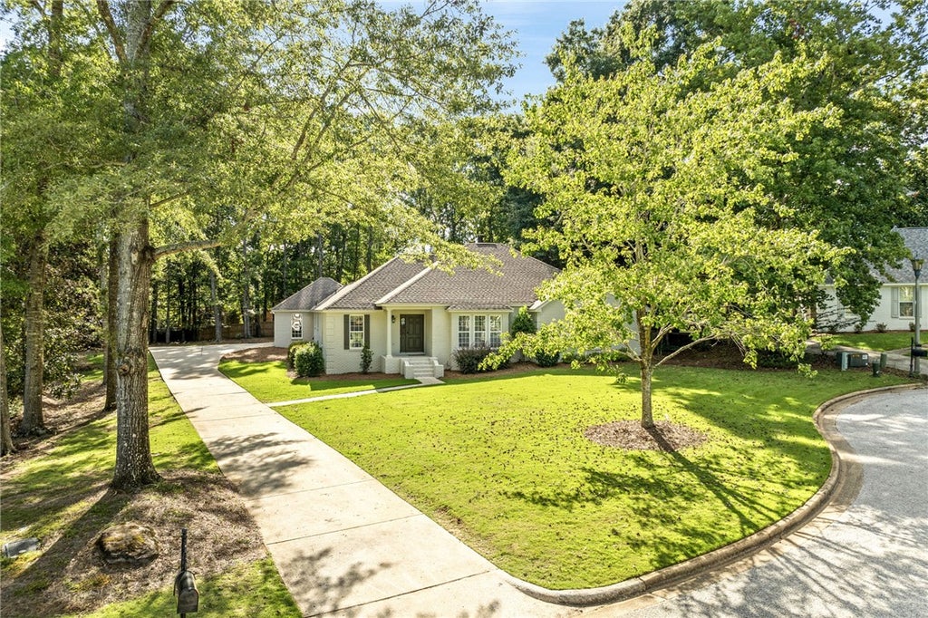 Photo of 1788 CALLAWAY Court, Auburn, AL 36830 (MLS # 182030)