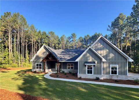 83 LEE ROAD 334 Salem AL 36874