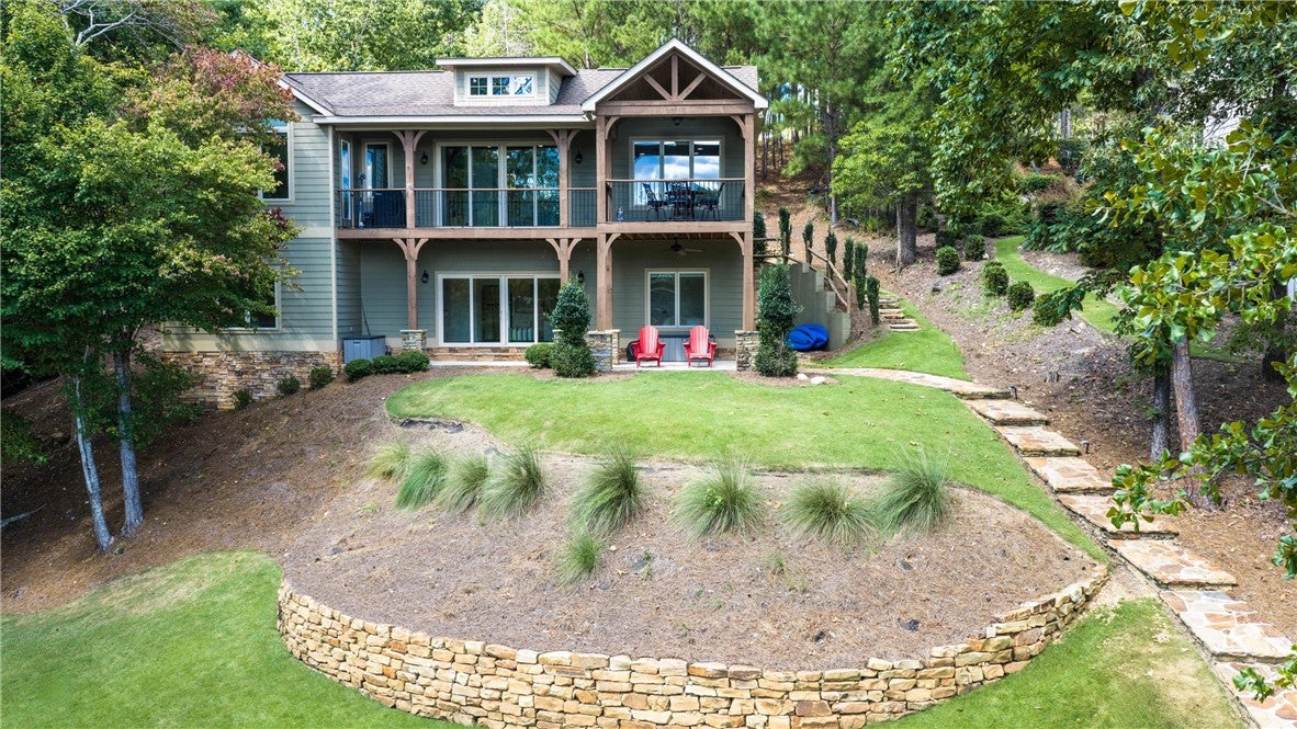 334 PINE NEEDLE Lane