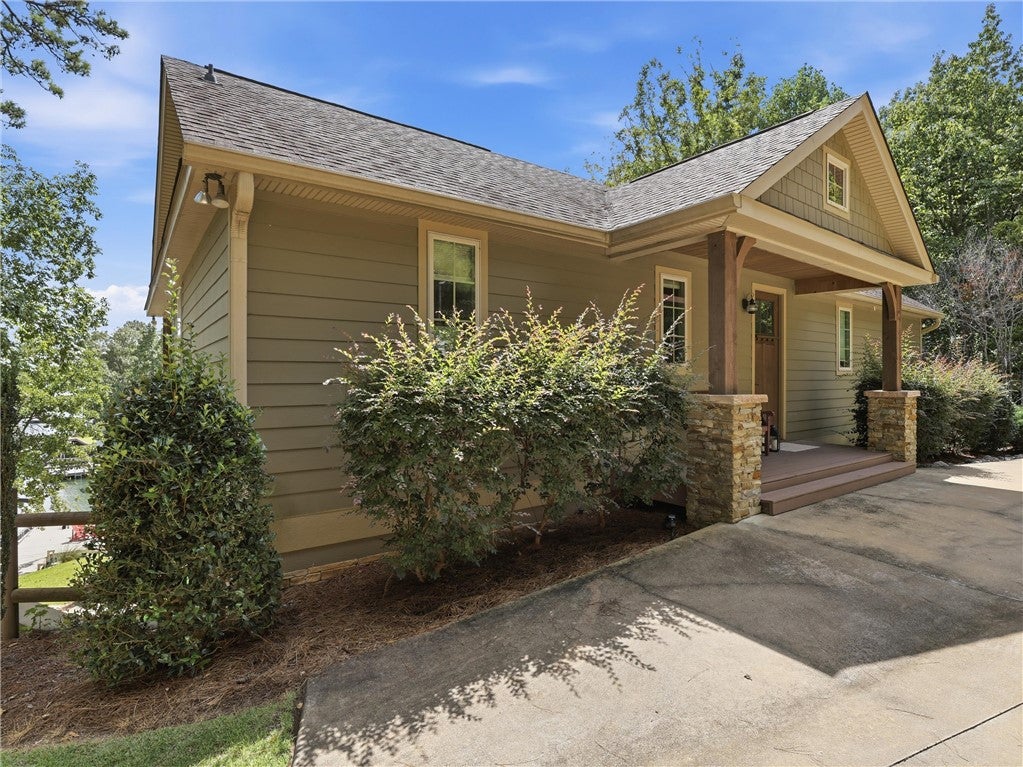 334 PINE NEEDLE Lane