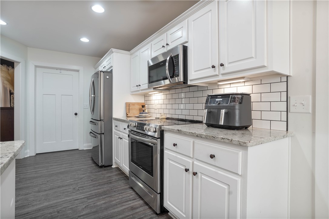 1544 LEE ROAD 279