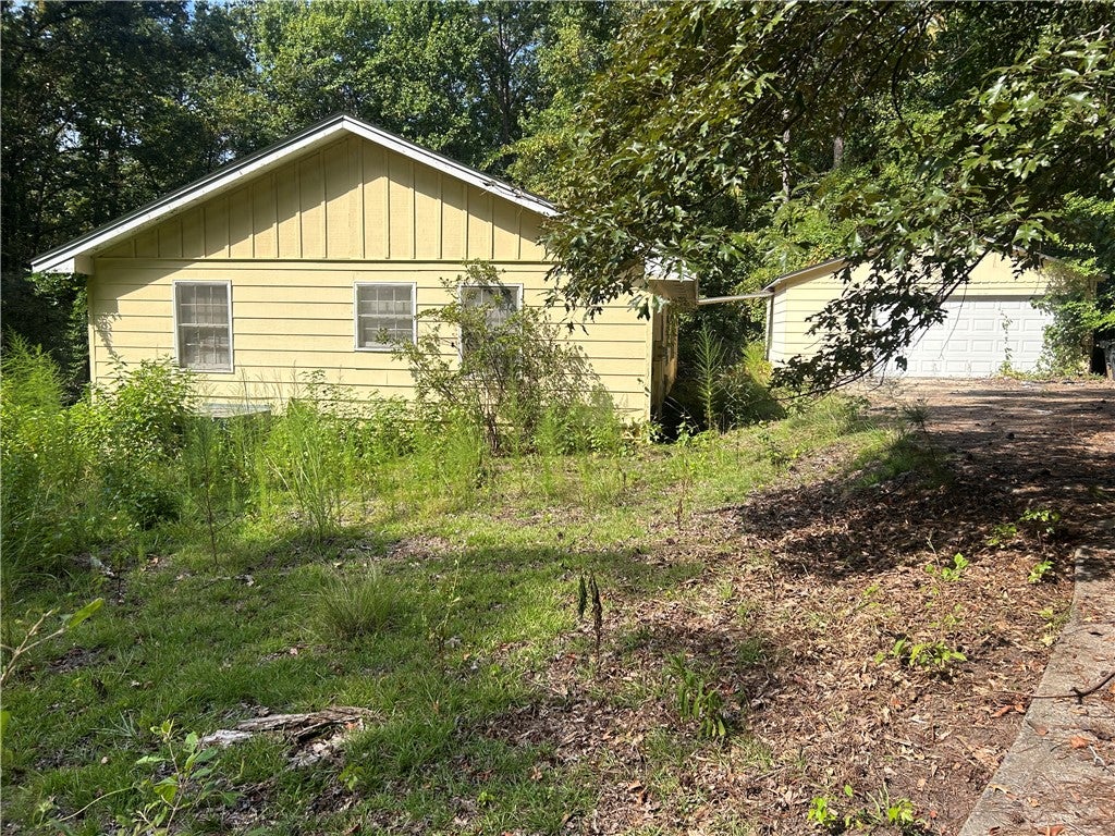 80 BENT HICKORY Lane