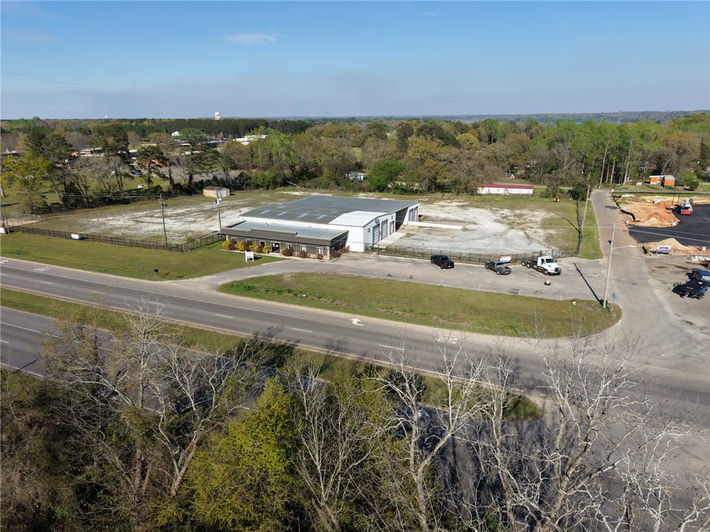 3265 S EUFAULA Avenue