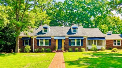 Photo of 715 N 10TH Street, Opelika, AL 36801 (MLS # 180663)
