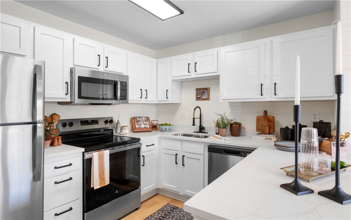 Auburn, Alabama 36830, United States, 3 Bedrooms Bedrooms, ,3 BathroomsBathrooms,Residential,Active,80973