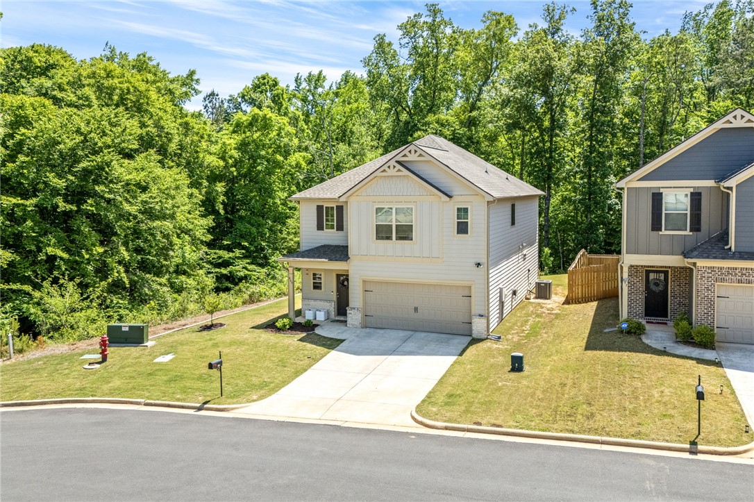 865 LISMORE Drive