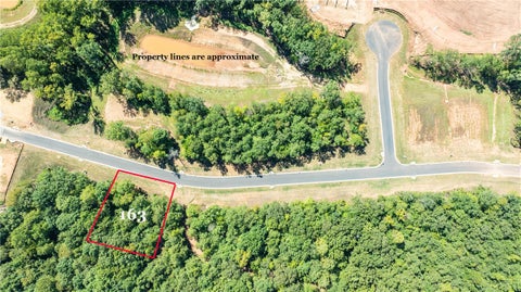 Photo of 1924 KENNESAW Lane, Auburn, AL 36830 (MLS # 182252)