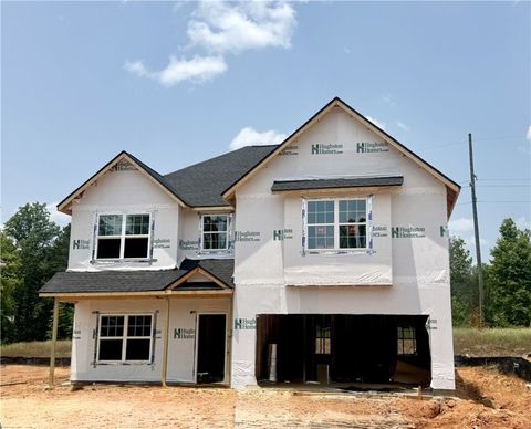 1942 GRANT Avenue Opelika AL 36804