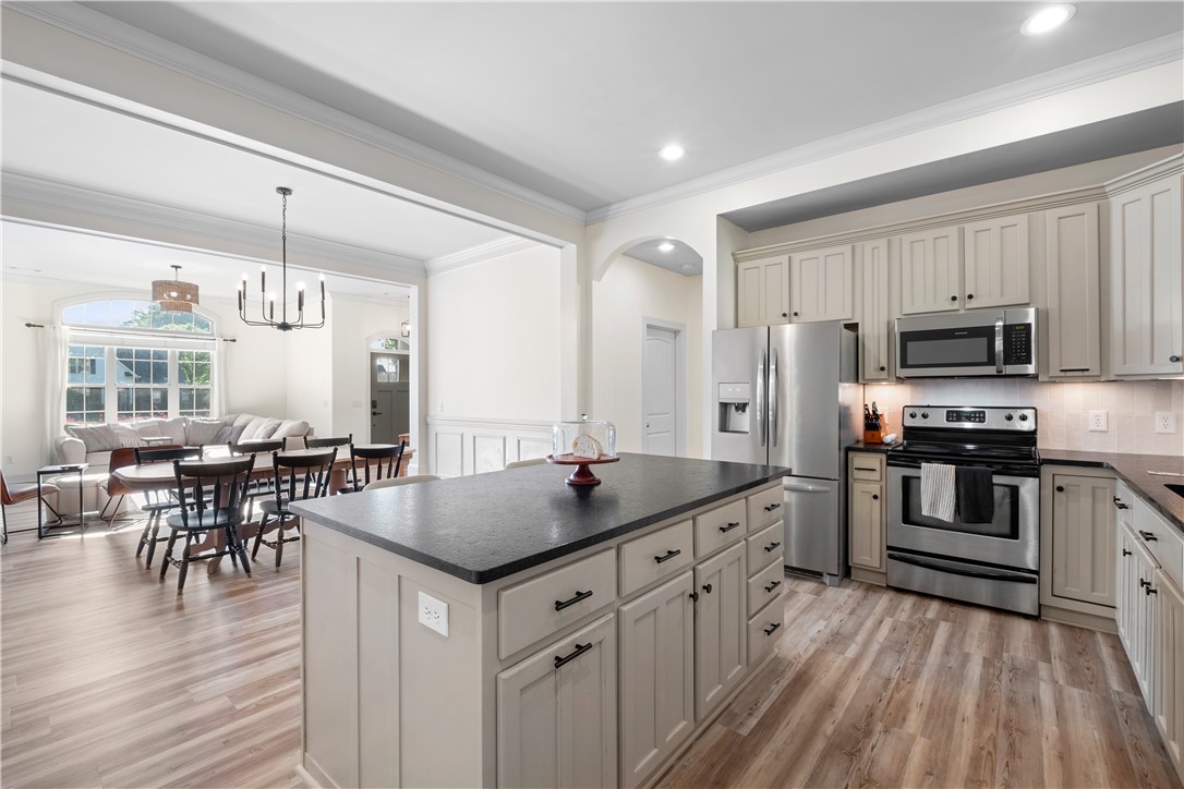 Opelika, Alabama 36801, United States, 3 Bedrooms Bedrooms, ,2 BathroomsBathrooms,Residential,Active,116719