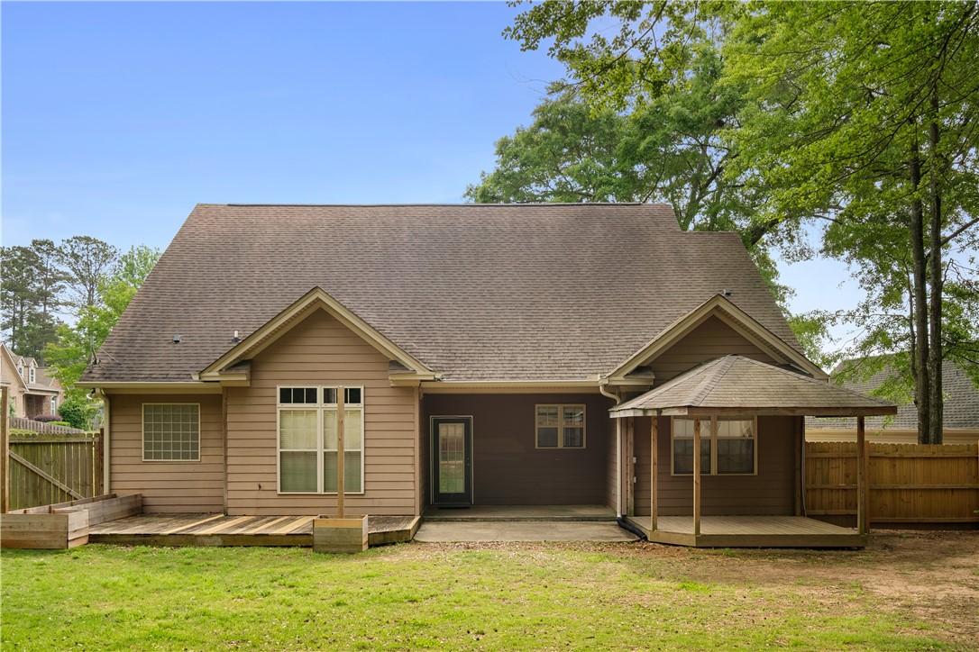 Opelika, Alabama 36801, United States, 3 Bedrooms Bedrooms, ,2 BathroomsBathrooms,Residential,Active,116719