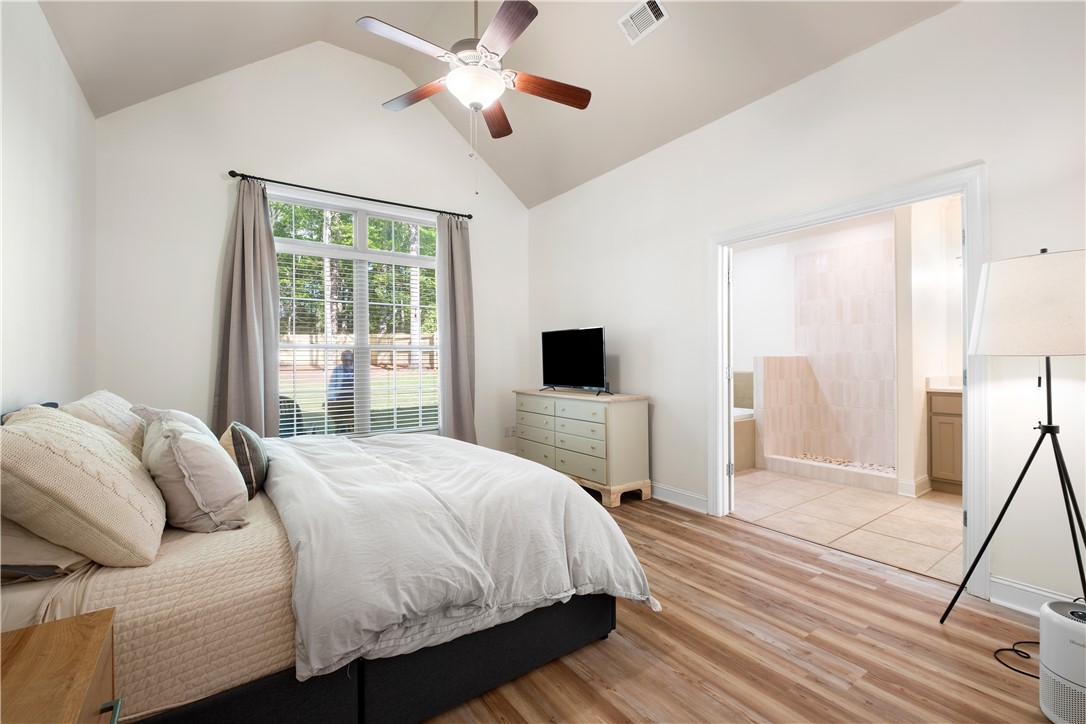 Opelika, Alabama 36801, United States, 3 Bedrooms Bedrooms, ,2 BathroomsBathrooms,Residential,Active,116719