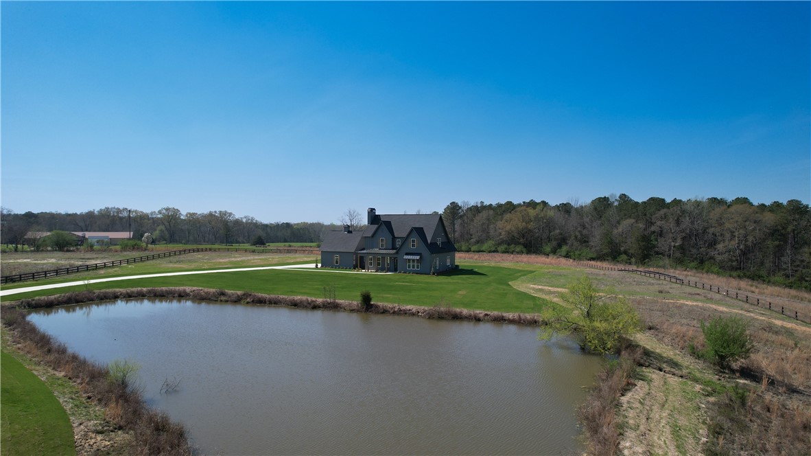 10 HUNTERS HILL Lane