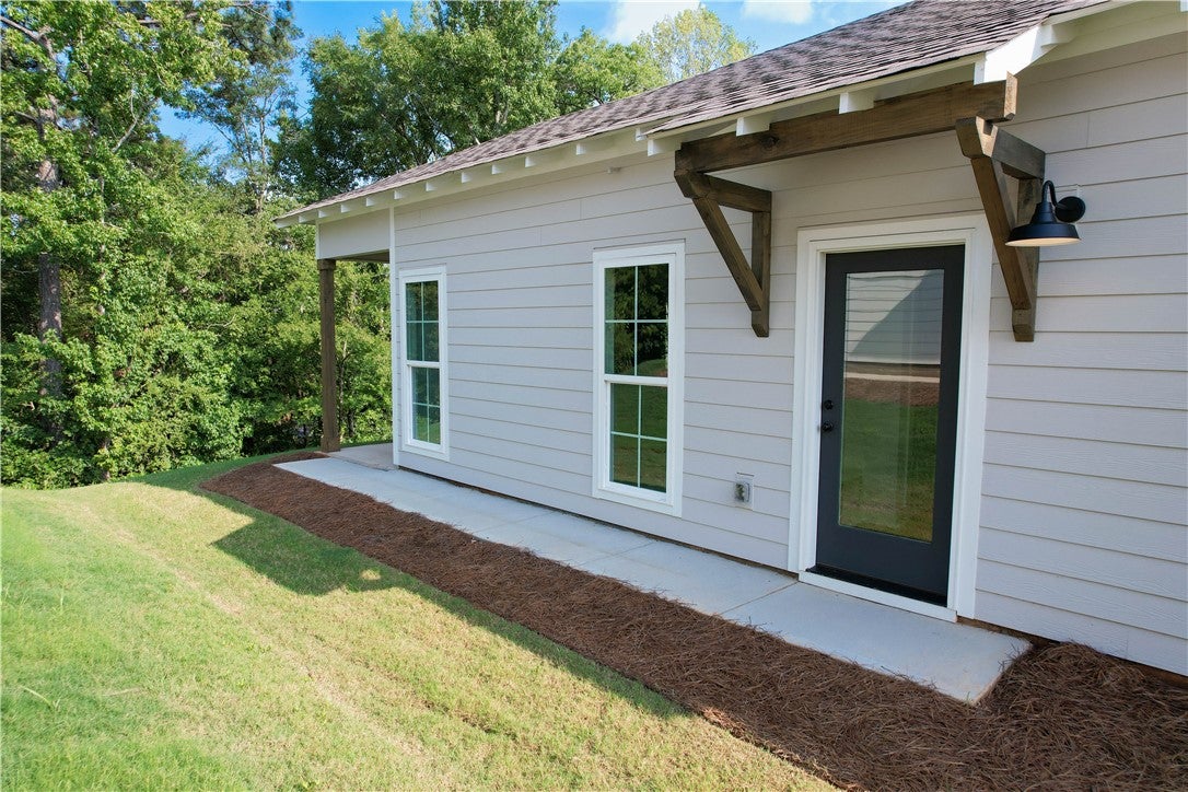 3220 BRADLEY Lane