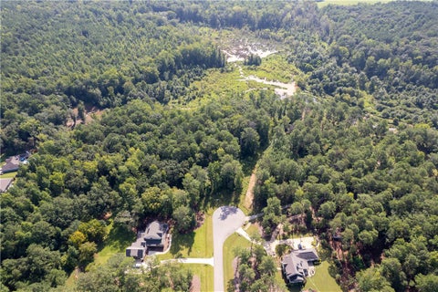 Photo of 1822 HUNT Lane, Opelika, AL 36801 (MLS # 181884)