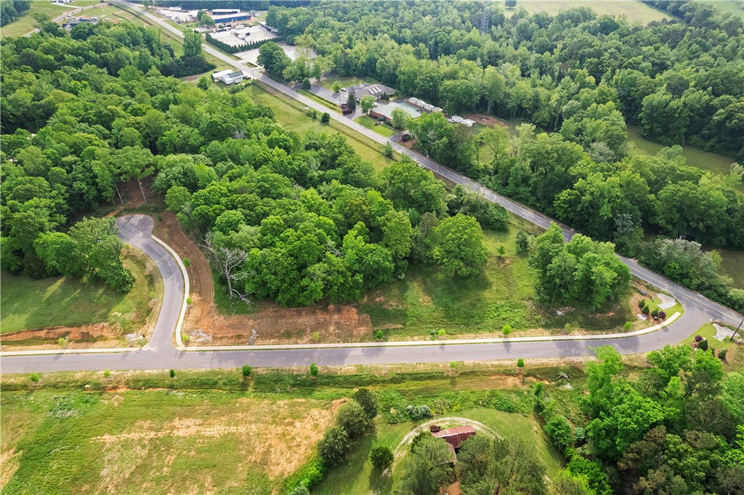 4040 GLENWOOD Court