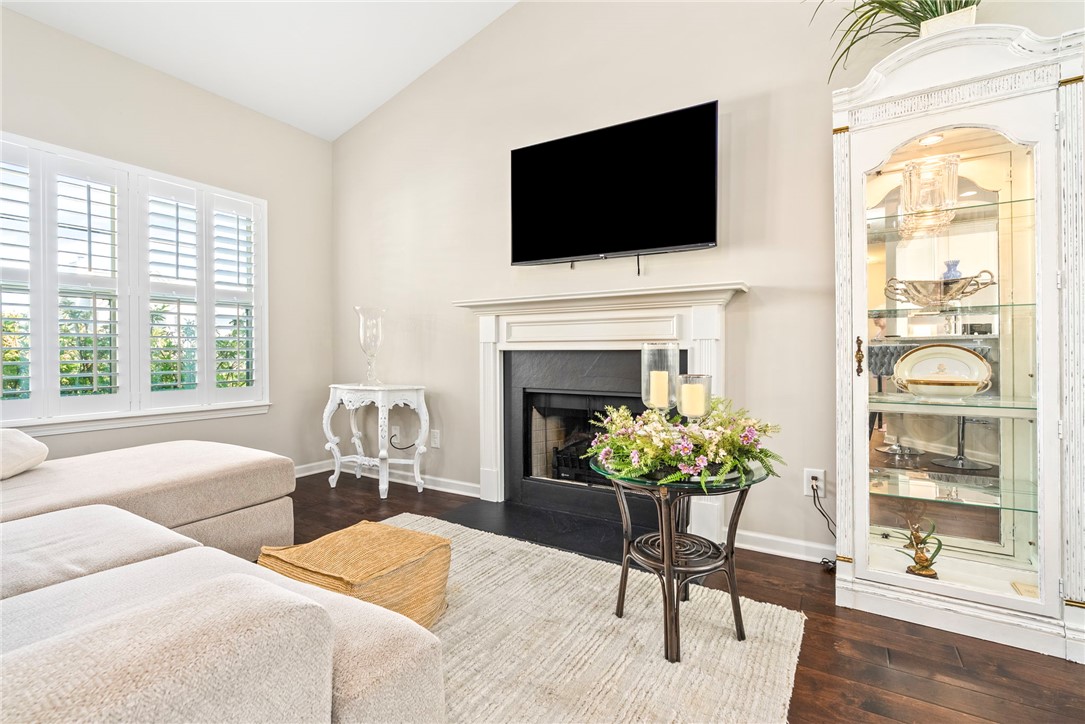 2706 SAMANTHA Lane