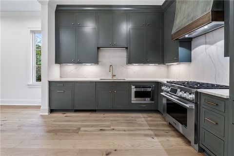 310 Samford Avenue Auburn AL 36830