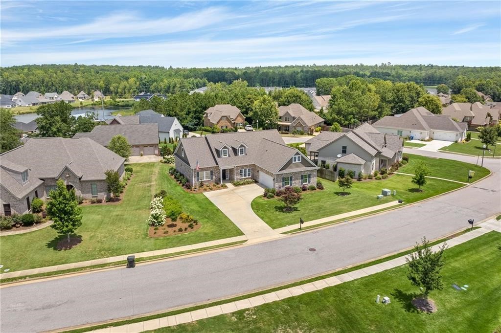 453 MONTICELLO Drive