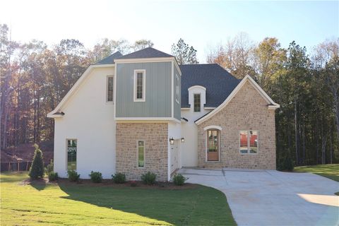 Photo of 2049 ARROWHEAD Avenue, Opelika, AL 36801 (MLS # 176054)