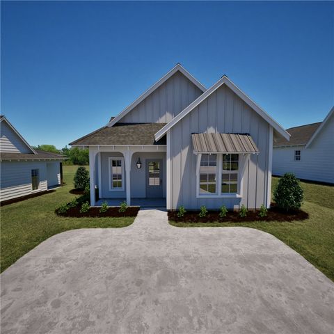 Photo of 87 SUMMER Street, Opelika, AL 36804 (MLS # 178805)