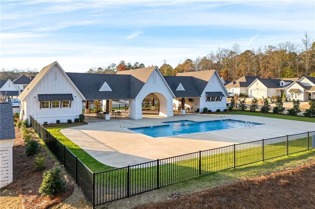 1261 FOX TAIL Lane