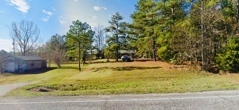 Photo of 10801 US HIGHWAY 280 W, Waverly, AL 36879 (MLS # 179653)