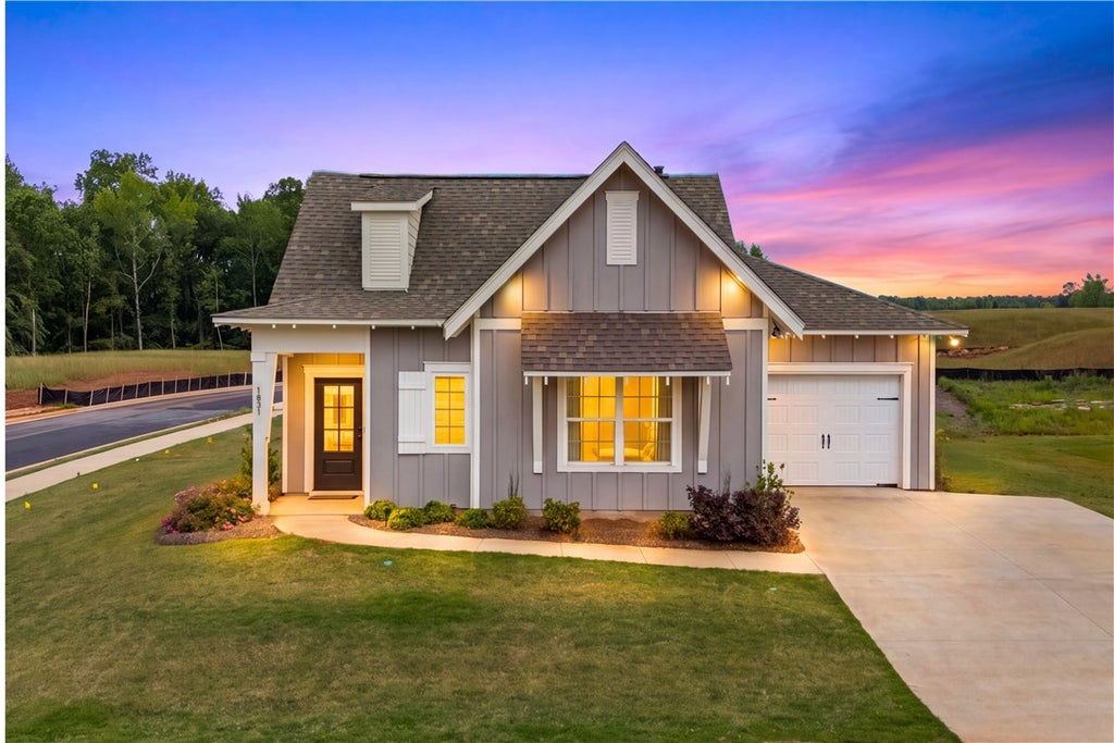 Photo of 1831 WOODWARD OAKS Trail, Auburn, AL 36830 (MLS # 182142)