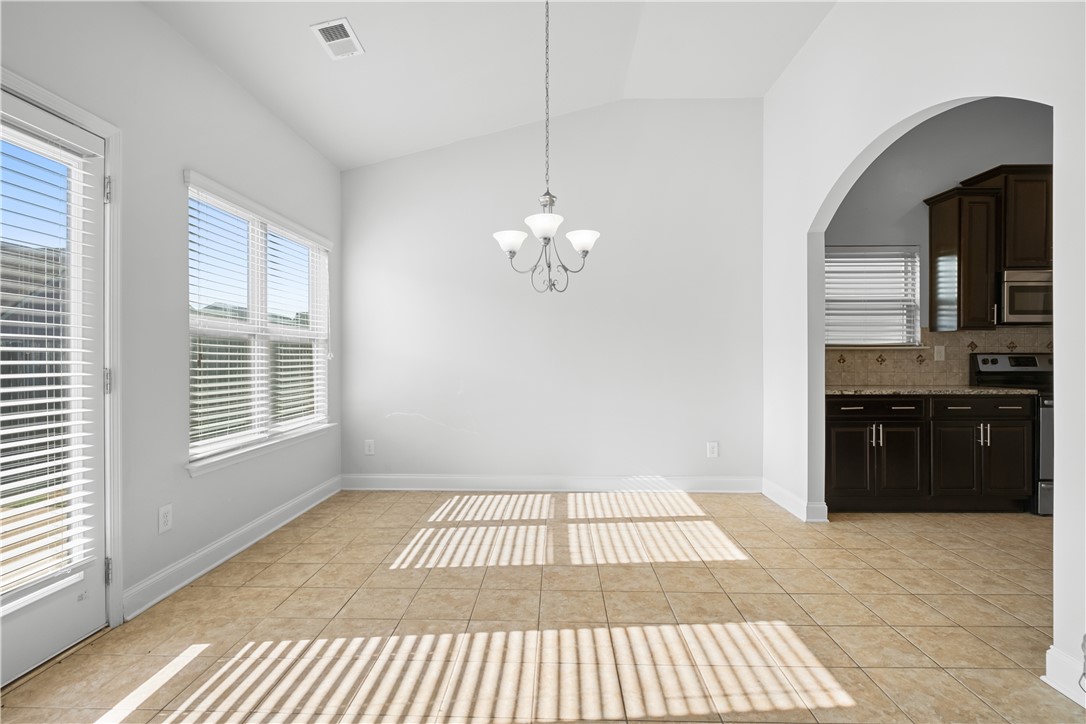 Opelika, Alabama 36804, United States, 3 Bedrooms Bedrooms, ,2 BathroomsBathrooms,Residential,Active,162796