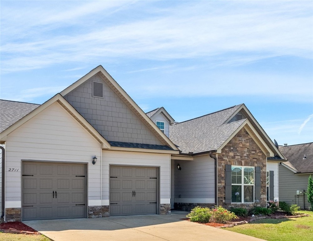 2711 TARA Court