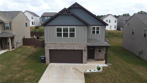 Photo of 2789 ARLEE Avenue, Opelika, AL 36804 (MLS # 180233)