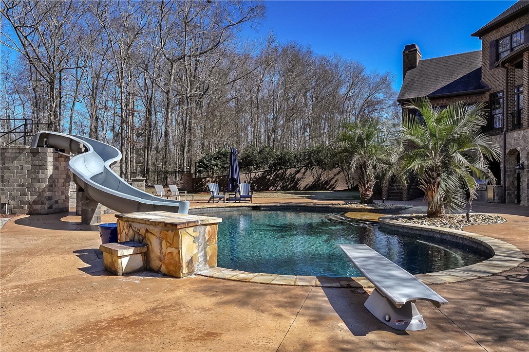 Auburn, Alabama, 36830, United States, 7 Bedrooms Bedrooms, ,10 BathroomsBathrooms,Residential,Active,2021280