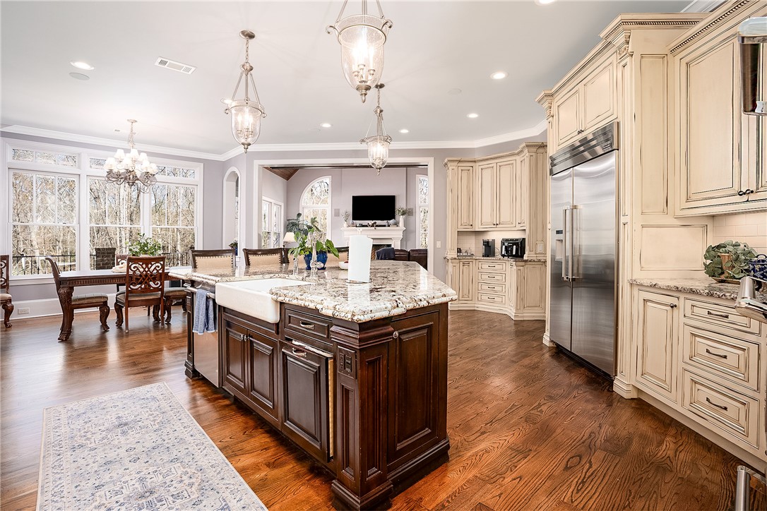 Auburn, Alabama, 36830, United States, 7 Bedrooms Bedrooms, ,10 BathroomsBathrooms,Residential,Active,2021280