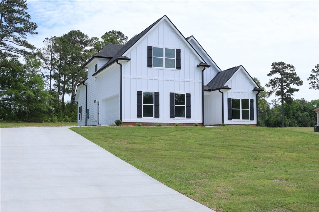 716 RIVERSIDE Estates