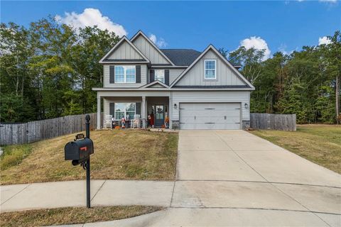 Photo of 4168 Mara Vista Drive, Auburn, AL 36832 (MLS # 177161)