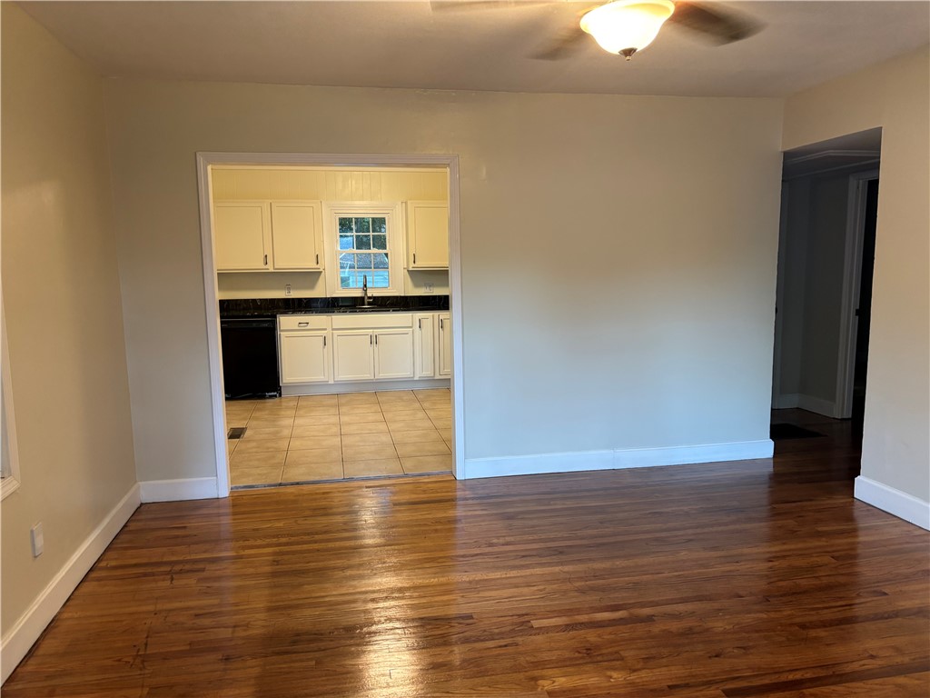 1034 MCKINLEY Avenue