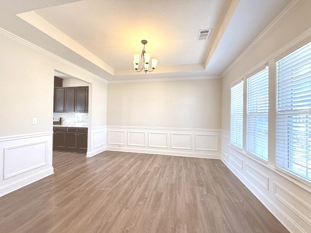 190 RED OAK Place