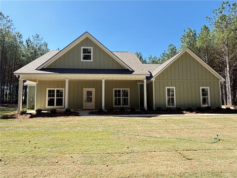 Photo of 9008 LEE ROAD 175, Salem, AL 36874 (MLS # 176807)